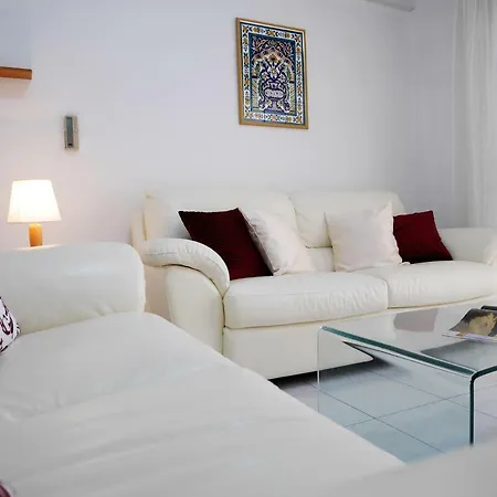 'ta' Rozi Apartment'